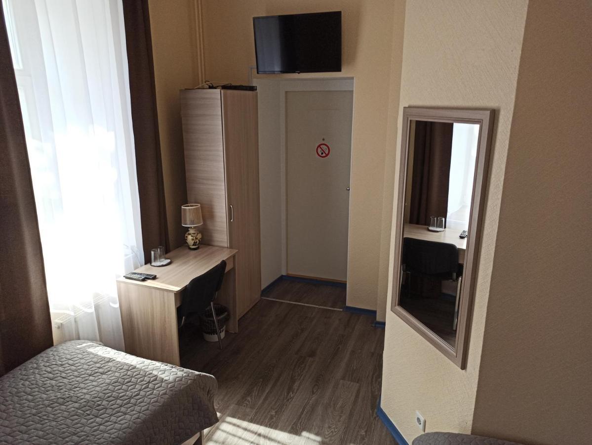 Central Hotel Narva Eksteriør billede