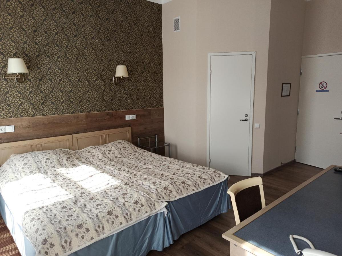 Central Hotel Narva Eksteriør billede