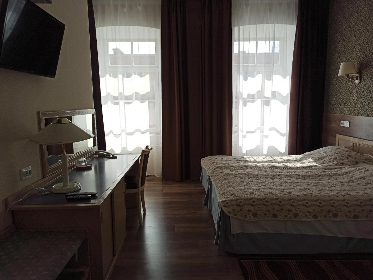 Central Hotel Narva Eksteriør billede